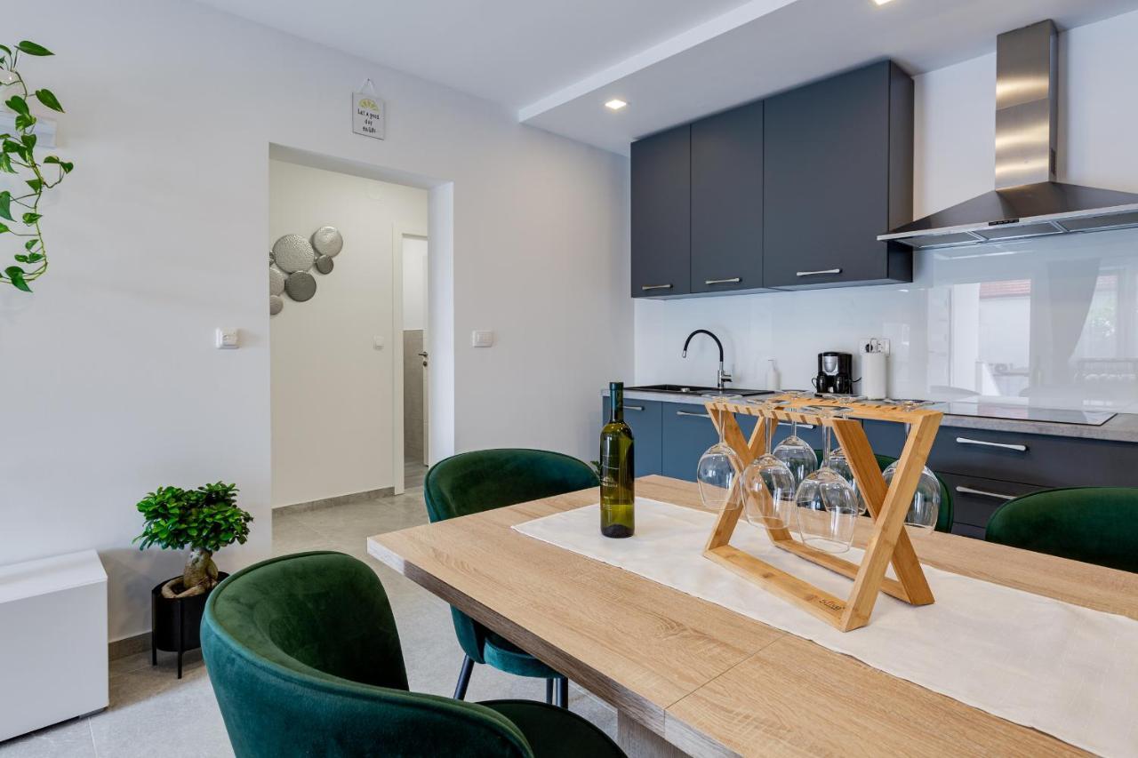 Apartamento Apartman Angel Zadar Exterior foto