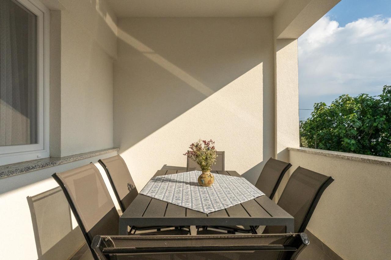 Apartamento Apartman Angel Zadar Exterior foto